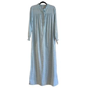 Vintage Cottagecore Blue/White Floral Nightgown Made in Hong Kong Women size M